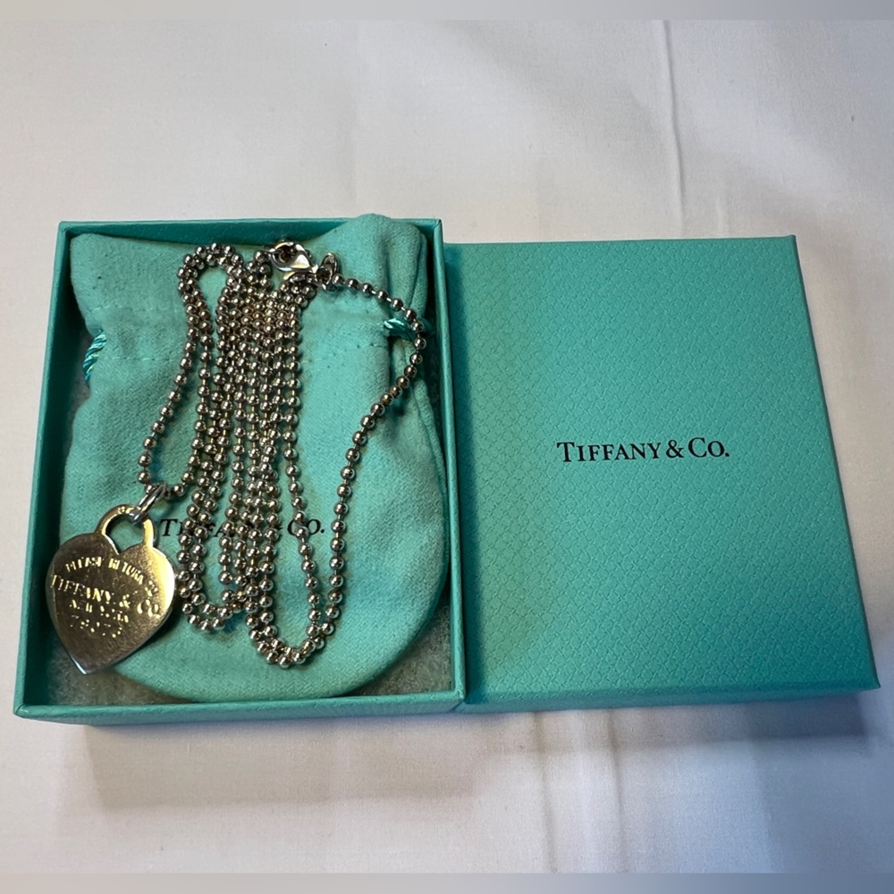 Tiffany & Co. Return to Tiffany Heart Dog Tag Necklace 34" - Picture 7 of 7